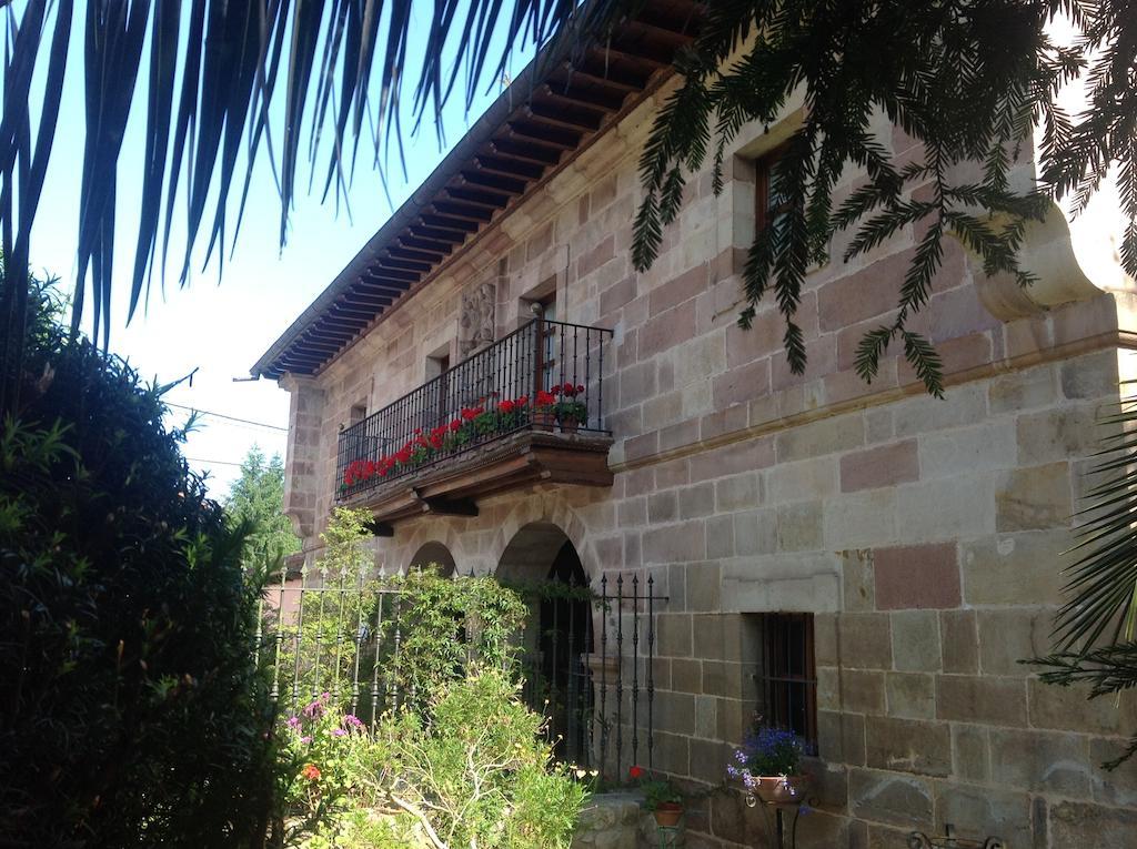 Casona De La Salceda Guest House Treceno Bagian luar foto